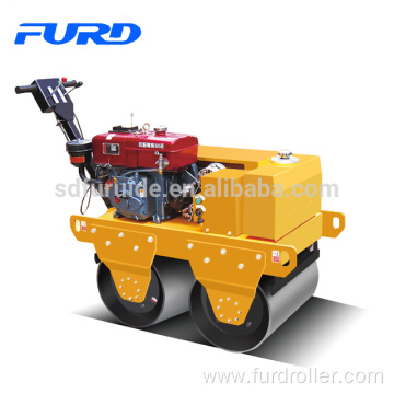 550Kg double drum hand vibratory roller compactor with water cooled diesel engine (FYL-S600)